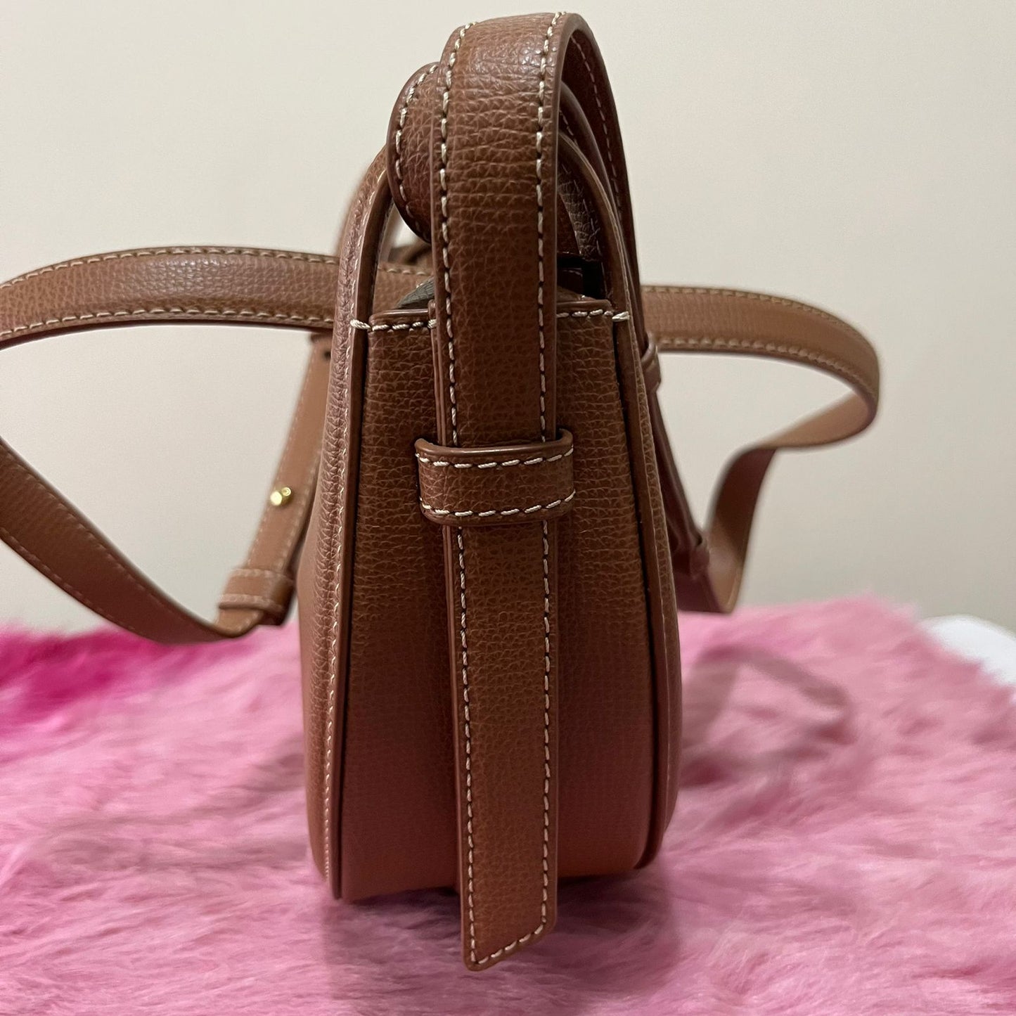 Polène Numéro Dix Brown – 6.5"H x 9.5"L x 2.8"W