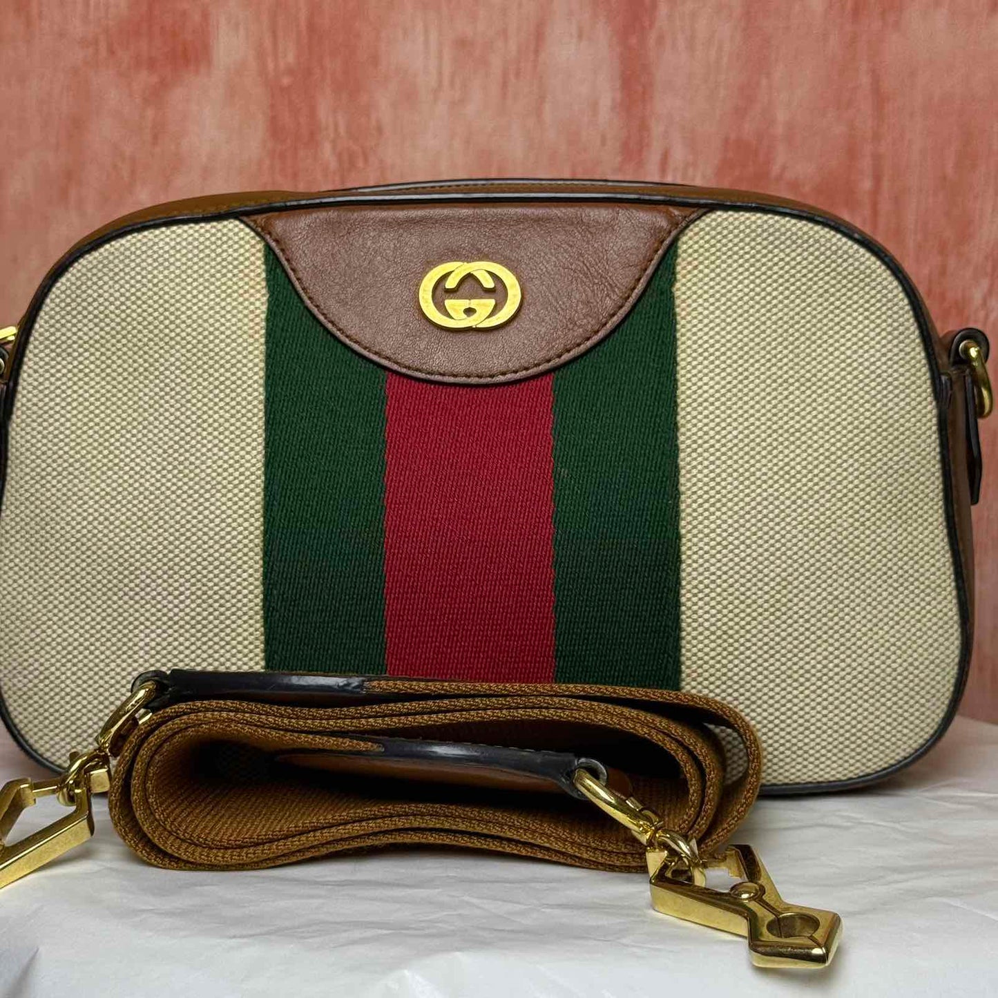 Gucci Vintage Web Canvas Camera Bag - Beige 5.91"H x 8.66"W