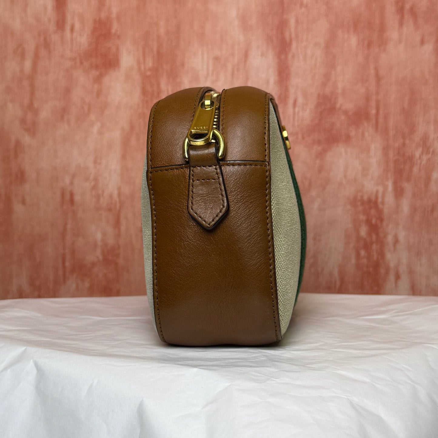 Gucci Vintage Web Canvas Camera Bag - Beige 5.91"H x 8.66"W