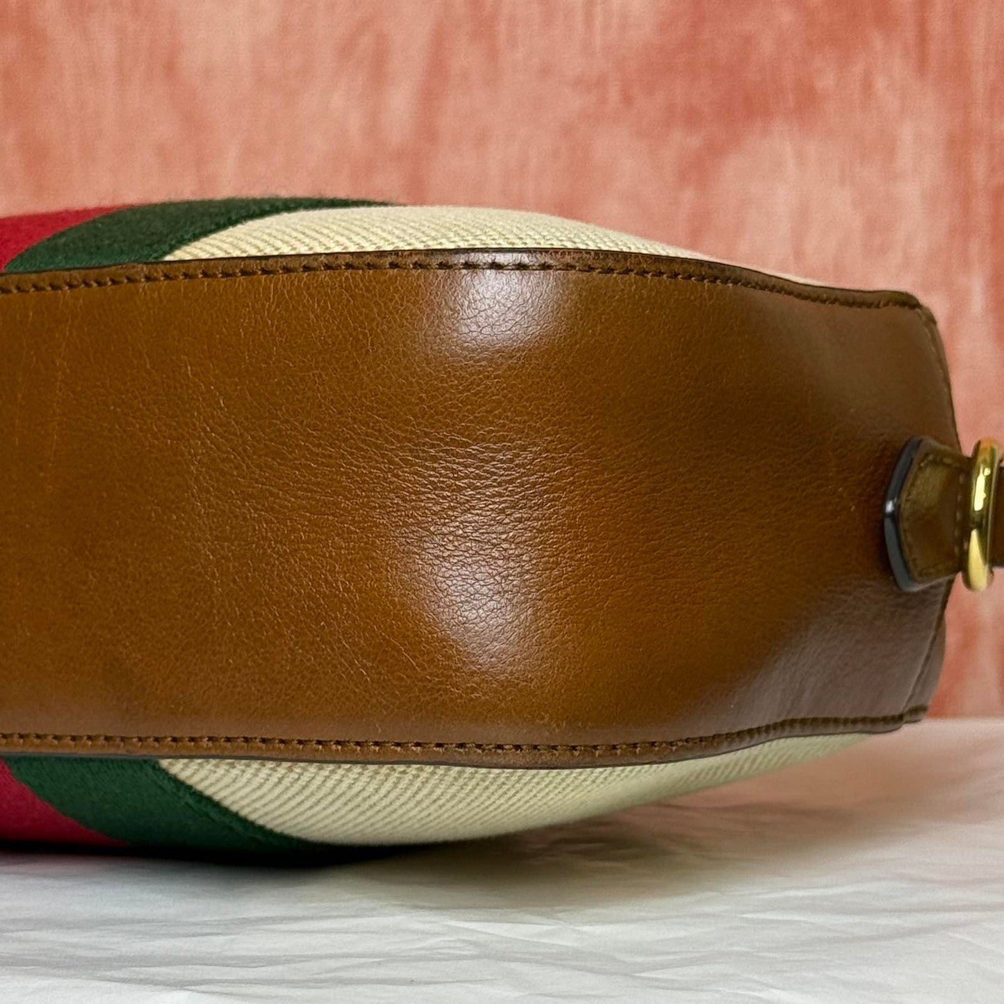Gucci Vintage Web Canvas Camera Bag - Beige 5.91"H x 8.66"W