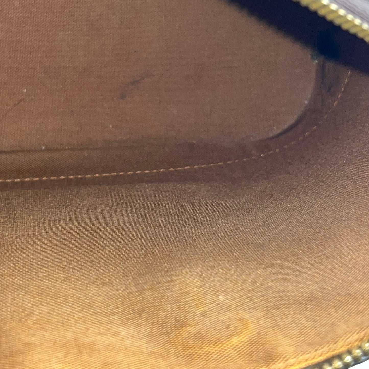 Louis Vuitton Alma PM Monogram Canvas – 9.4"H x 12.6"L x 6.3"W
