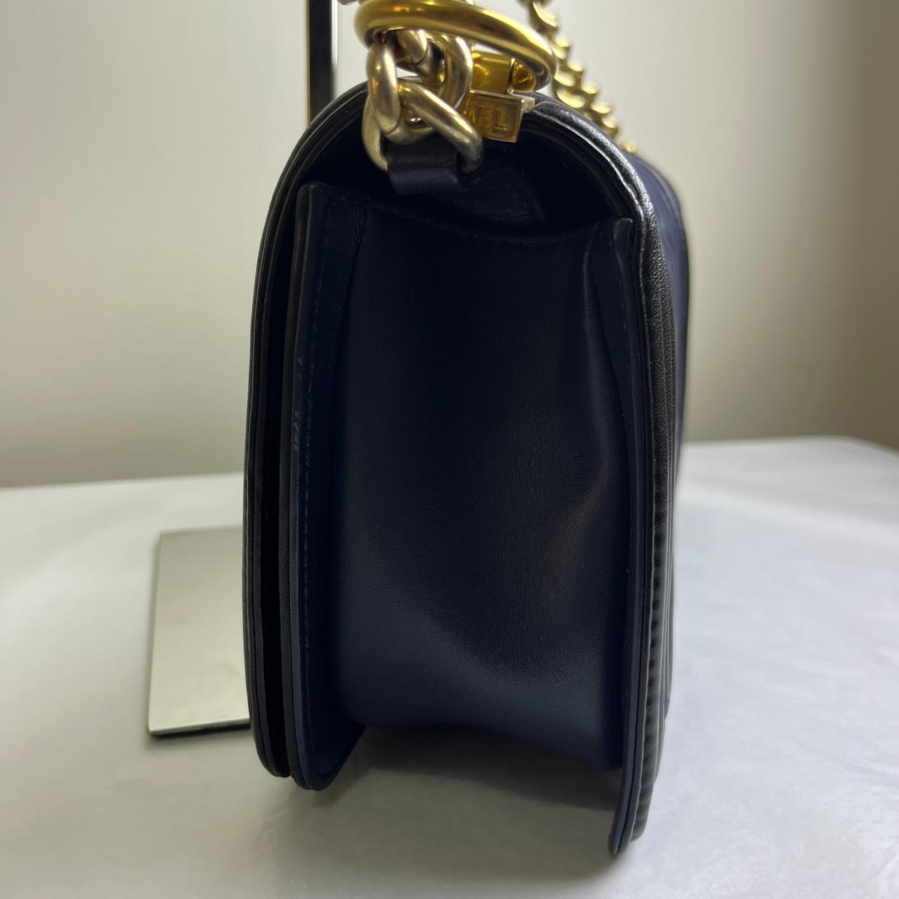 Chanel Le Boy Medium