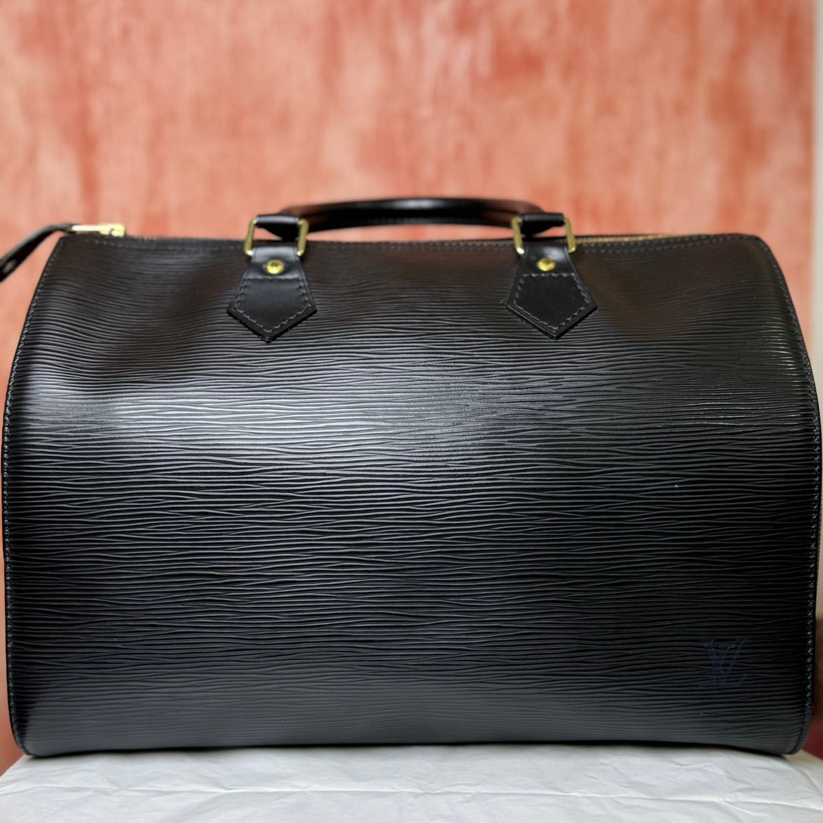 Louis Vuitton Epi Leather Speedy 30 Bag - Black 8.6" H x 12.9" W