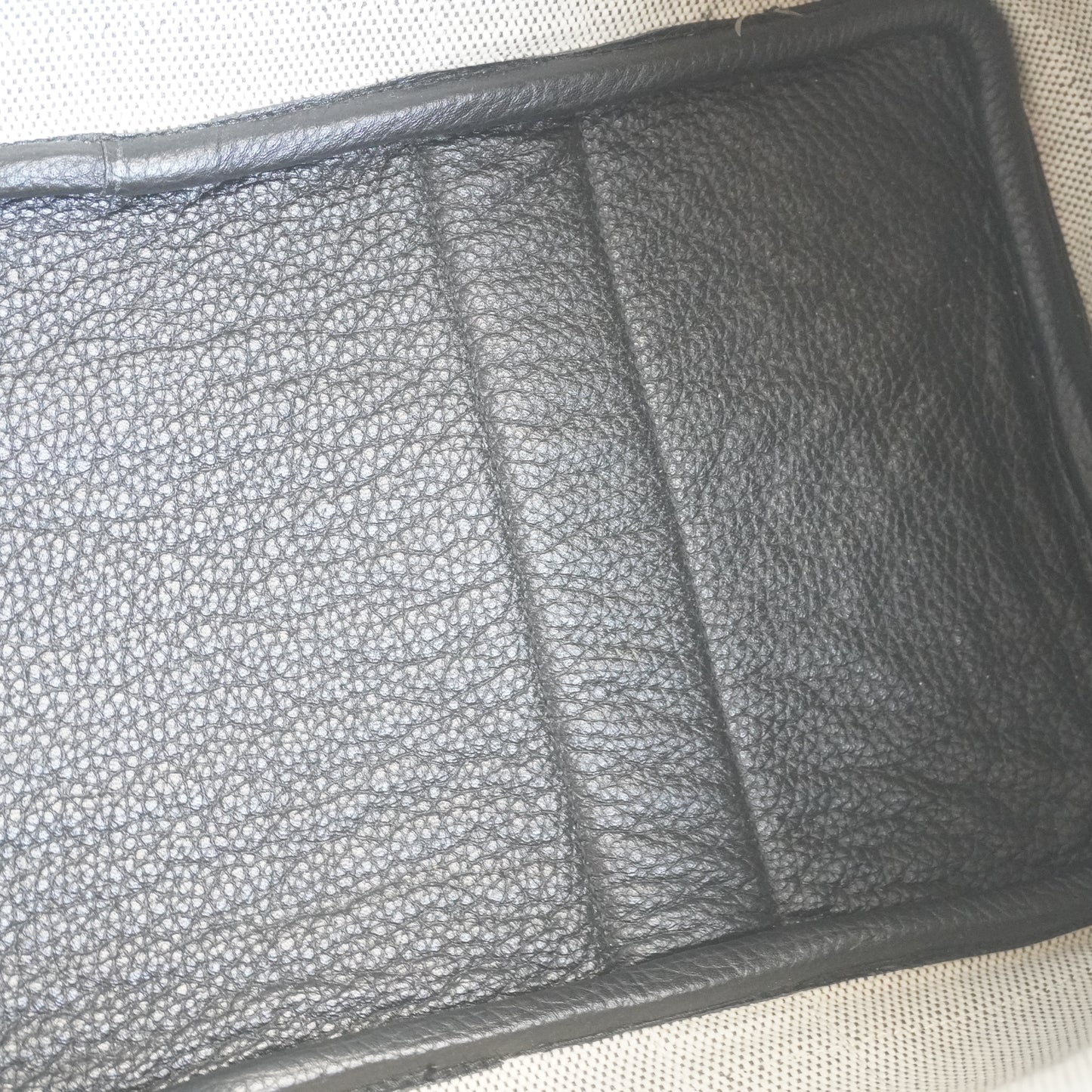 Hermes GPT Black Medium SHW
