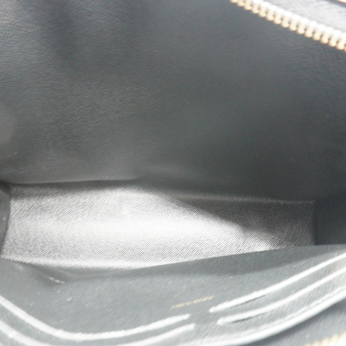 Louis Vuitton Toiletry Pouch Medium Monogram GHW