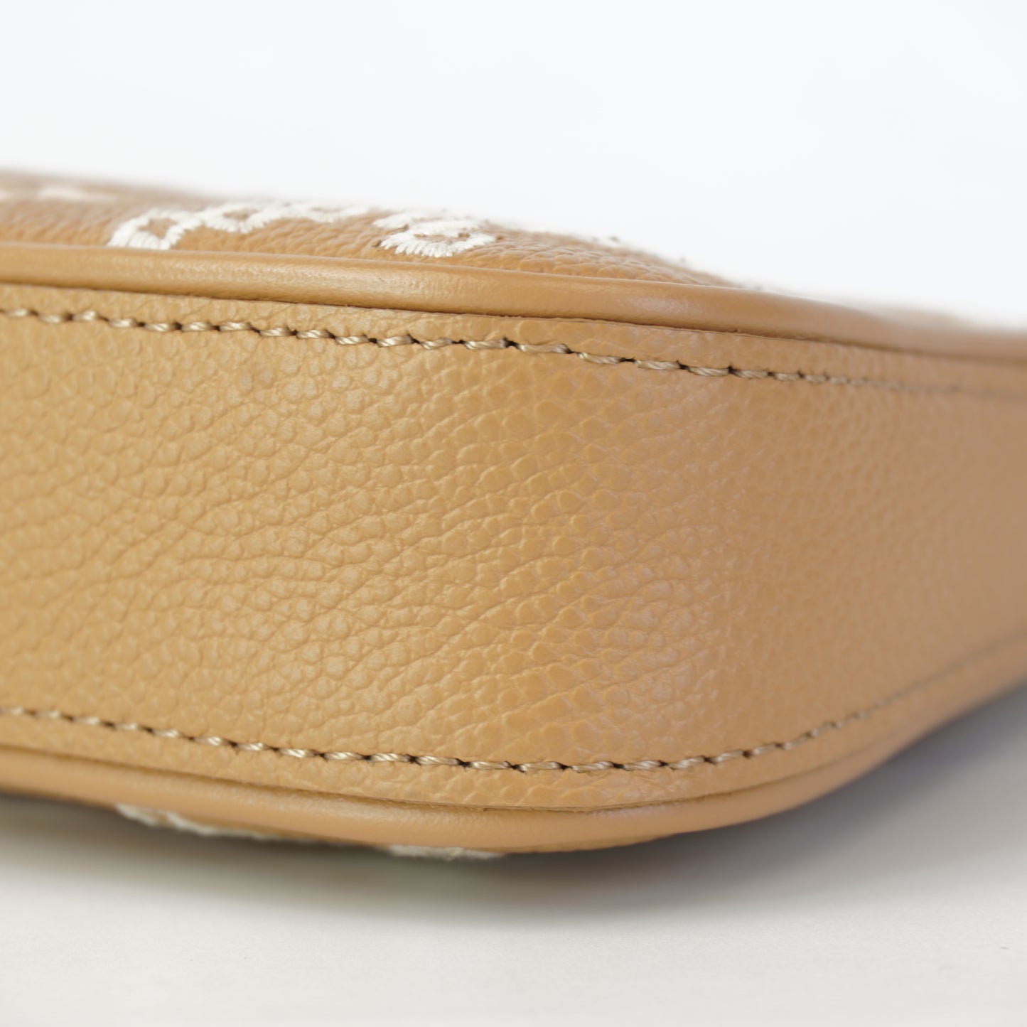 Louis Vuitton Easy Pochette
