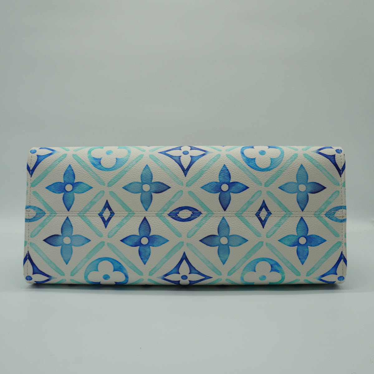 Louis Vuitton On the GO Tote bag