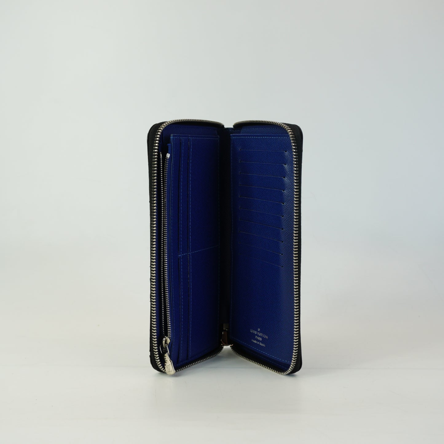 Louis Vuitton Men’s Zippy wallet Cobalt Blue