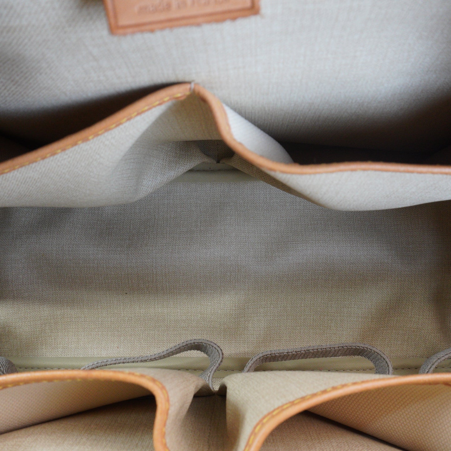 Louis Vuitton Deauville SHW Medium