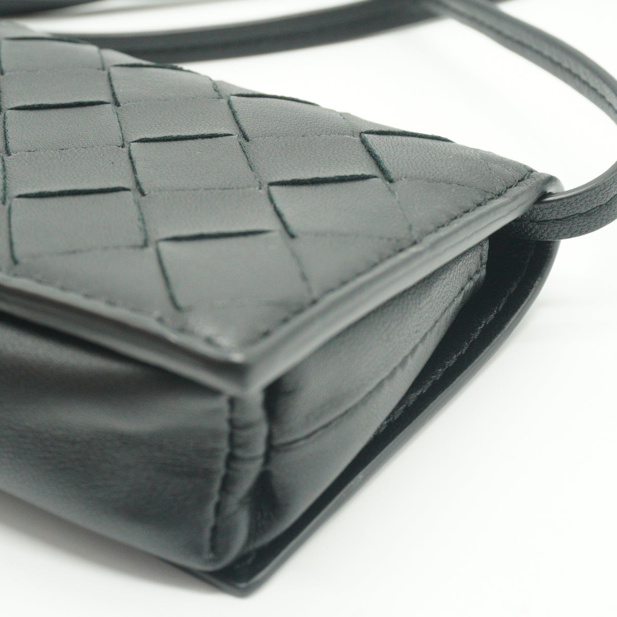 Bottega Veneta Andiamo Intrecciato Black Wallet