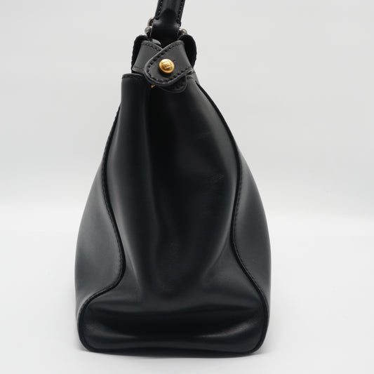 Fendi Peekabo Twist lock Large Premium Calfskin Black GSHW