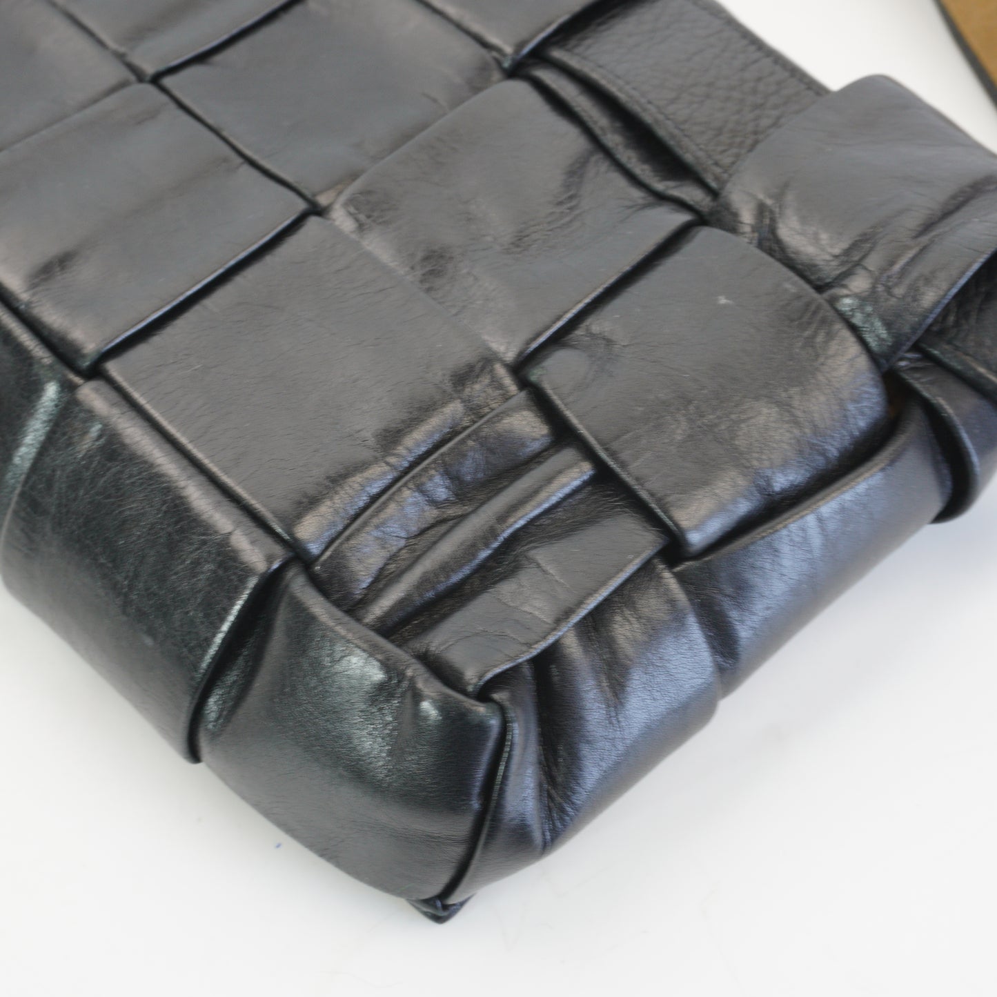Bottega Veneta Black Intreciato Leather Cassete Bag
