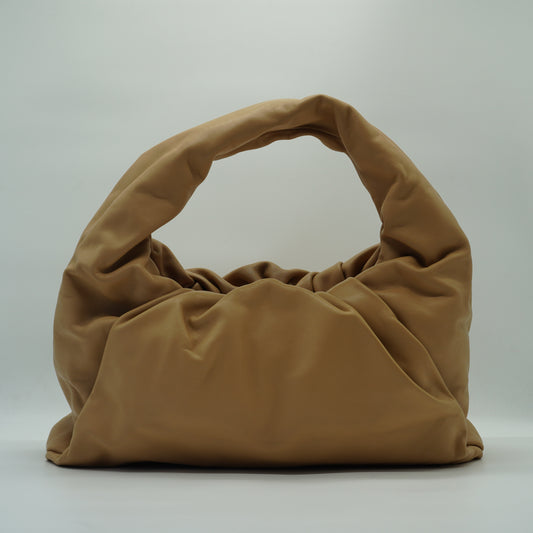 Bottega Veneta Shoulder pouch large beige GHW