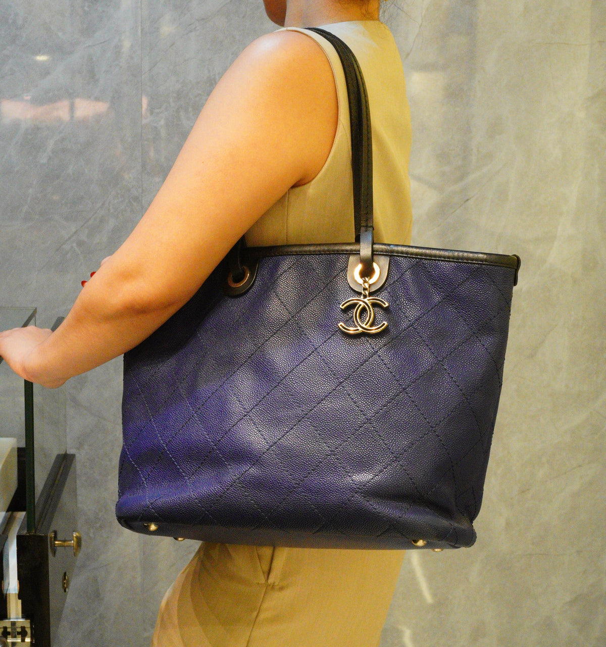 Chanel Shopping Fever Tote Medium Blue SHW