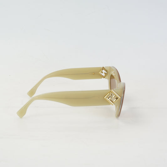 Fendi FF Diamonds FE401461 Sunglasses