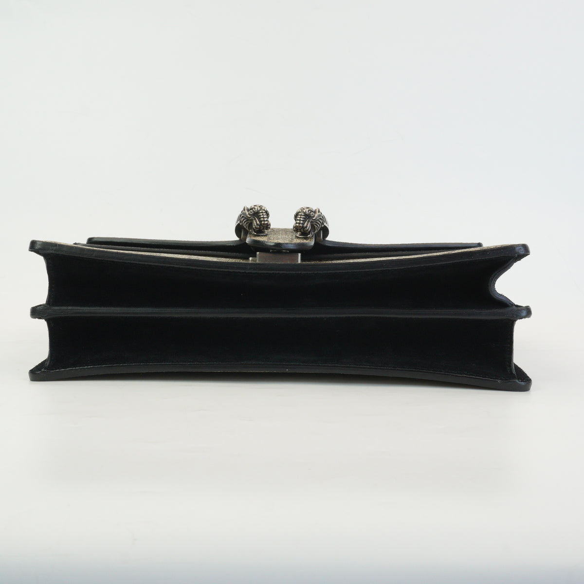 Gucci Dionysus GG Supreme Shoulder Bag Black Medium SHW