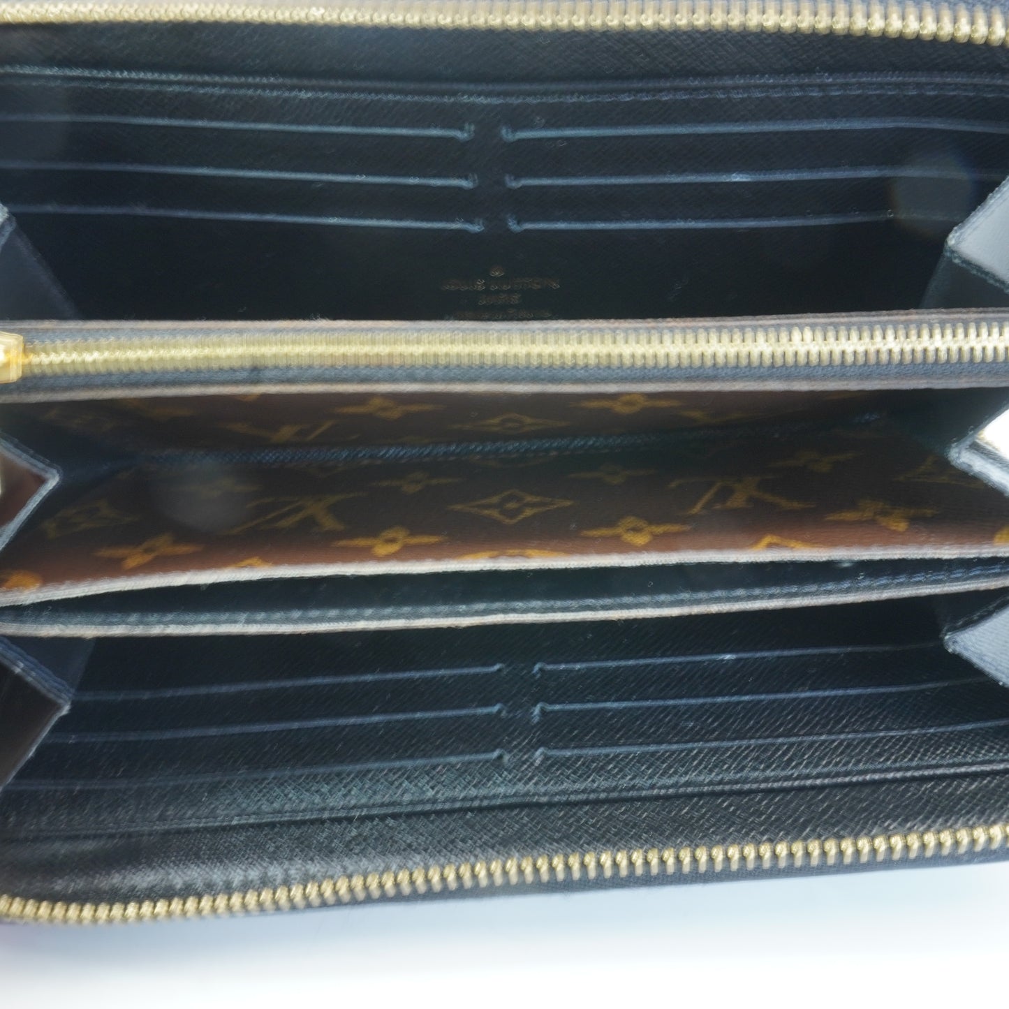 Louis Vuitton Monogram Long Zippy Wallet Black Trims