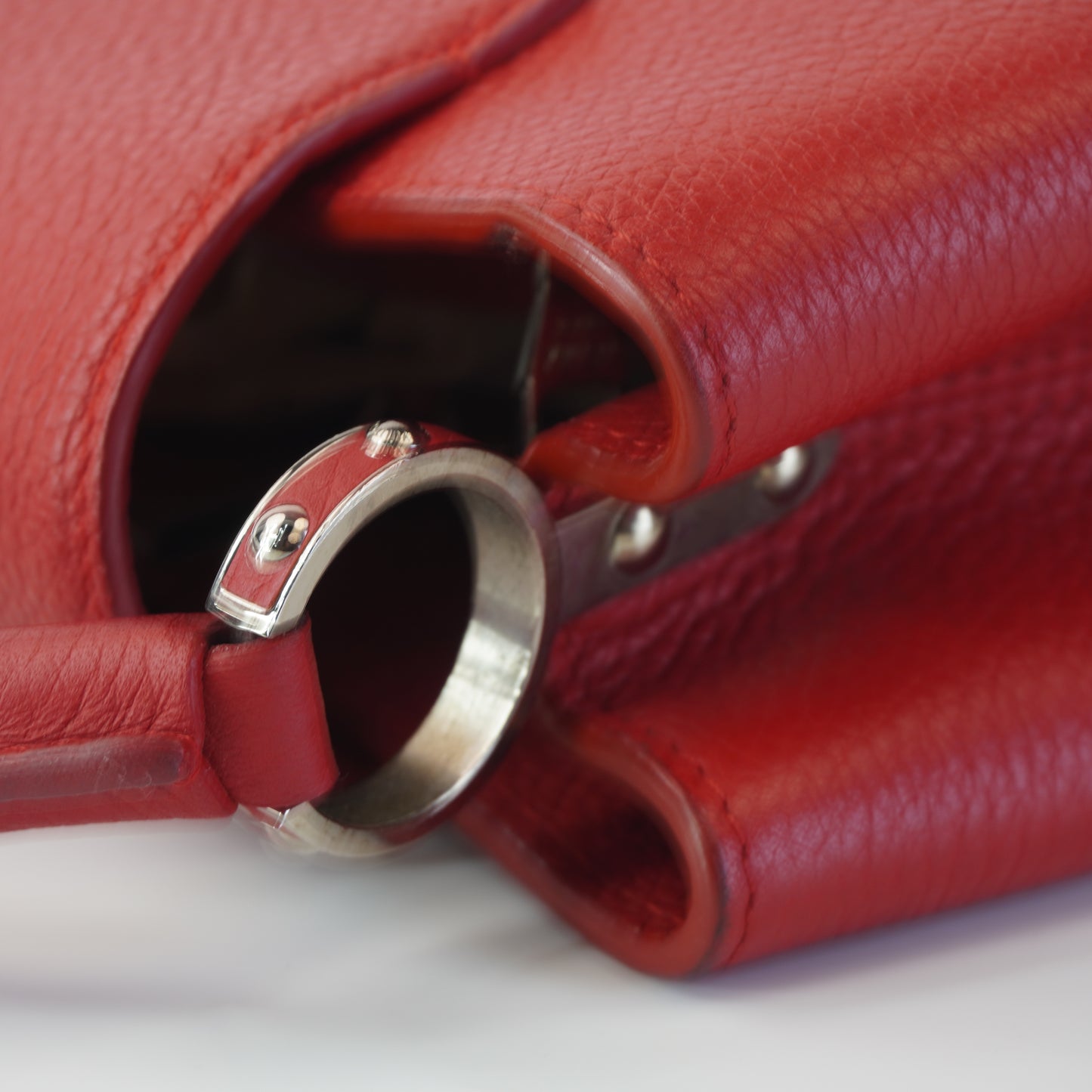 Louis Vuitton Capucines BB Red