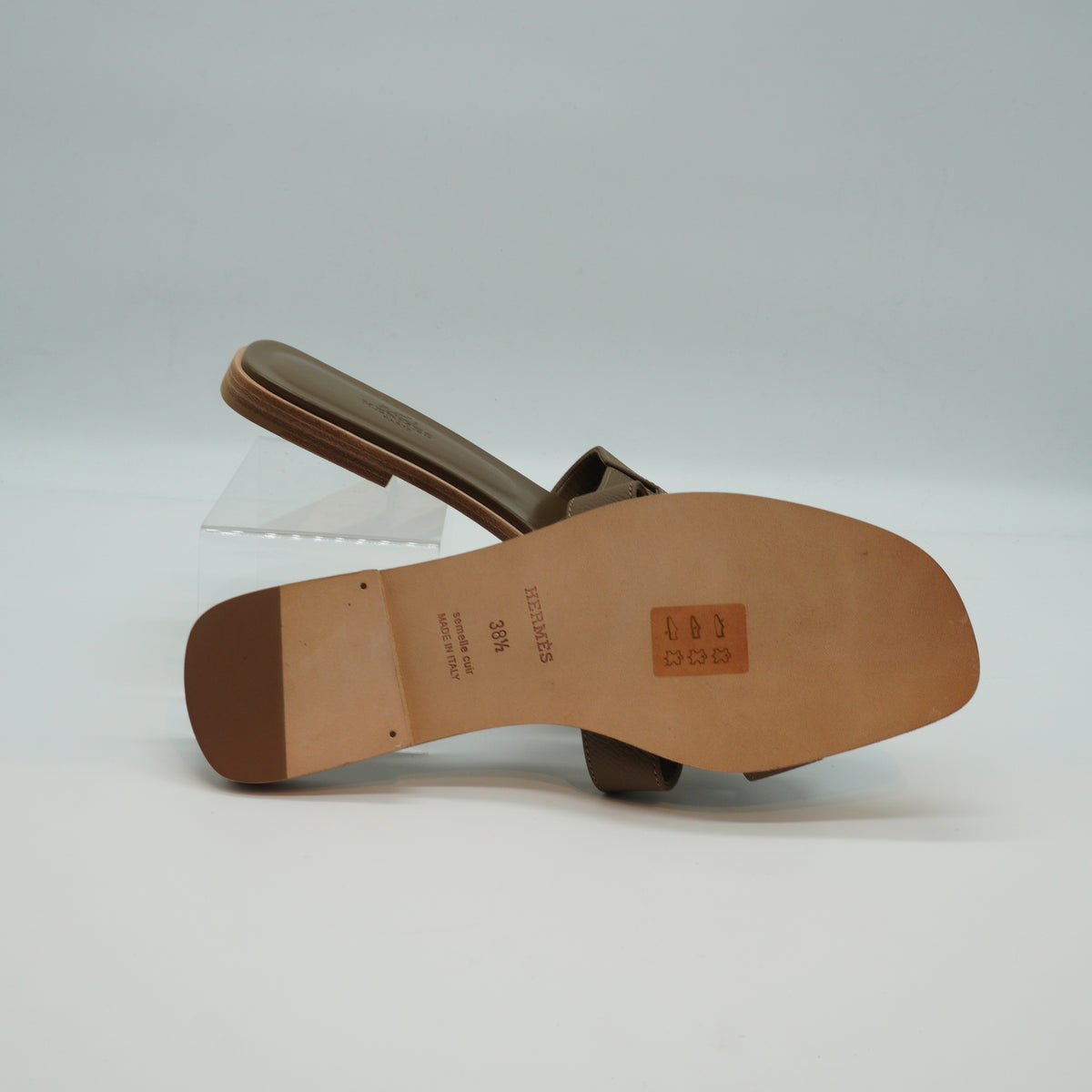 Hermes Oran Sandals 38 1/2 Etoupe