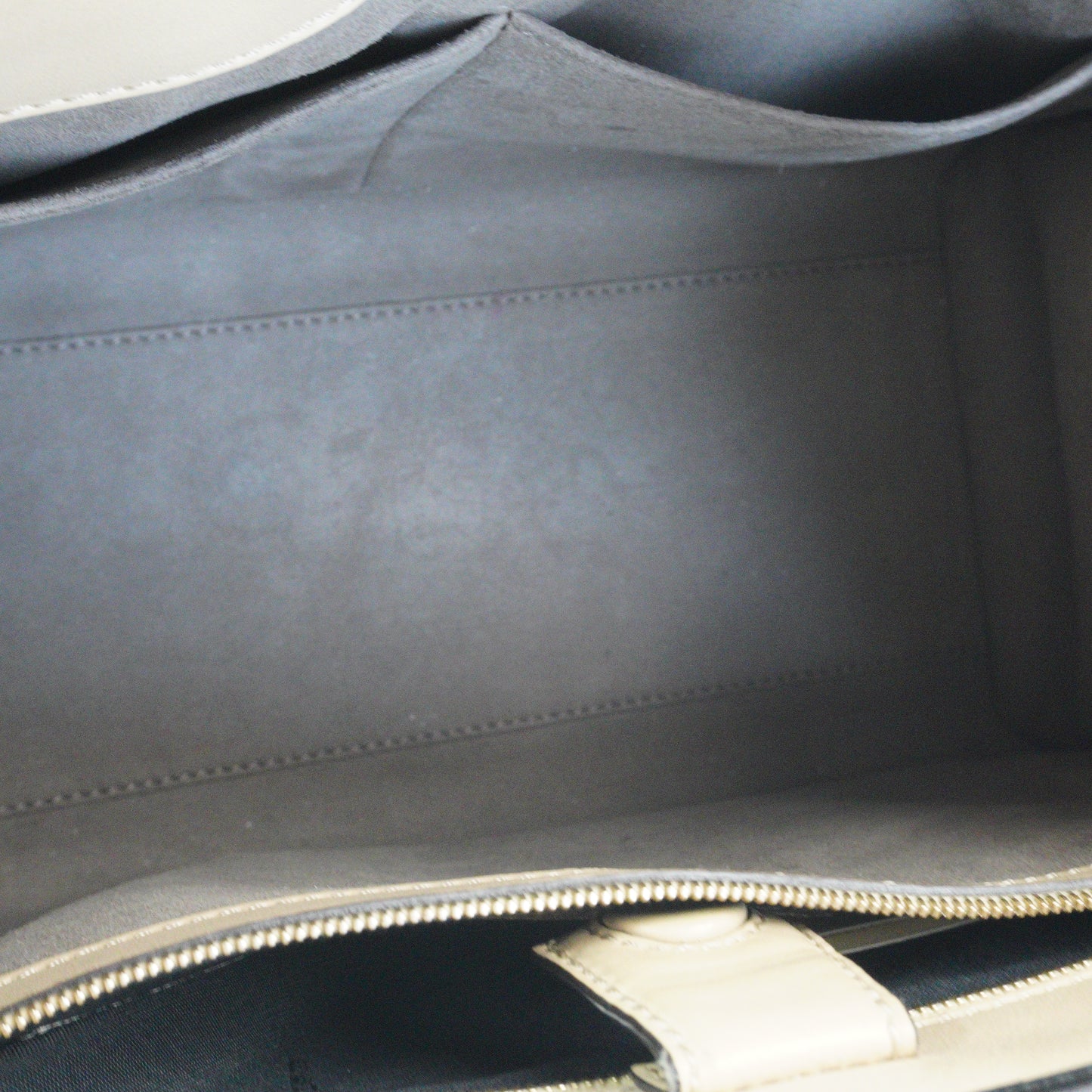 Fendi Runaway Tote Beige GHW Medium