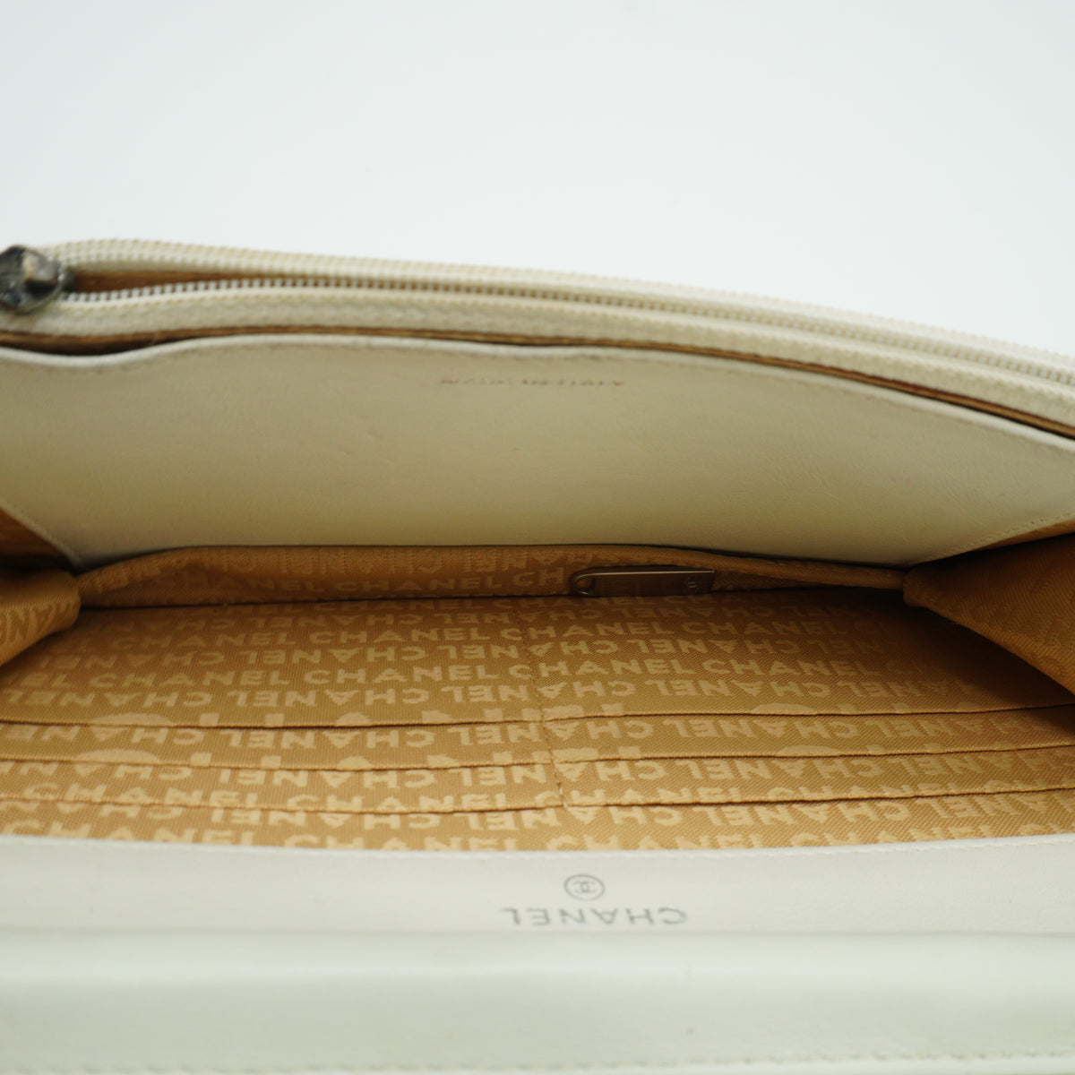 Chanel Lax Flap Wallet On Chain Small White SHW