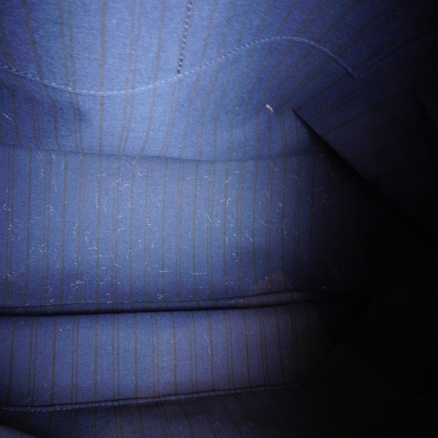 Louis Vuitton Auadieuse Deep Blue GM GHW