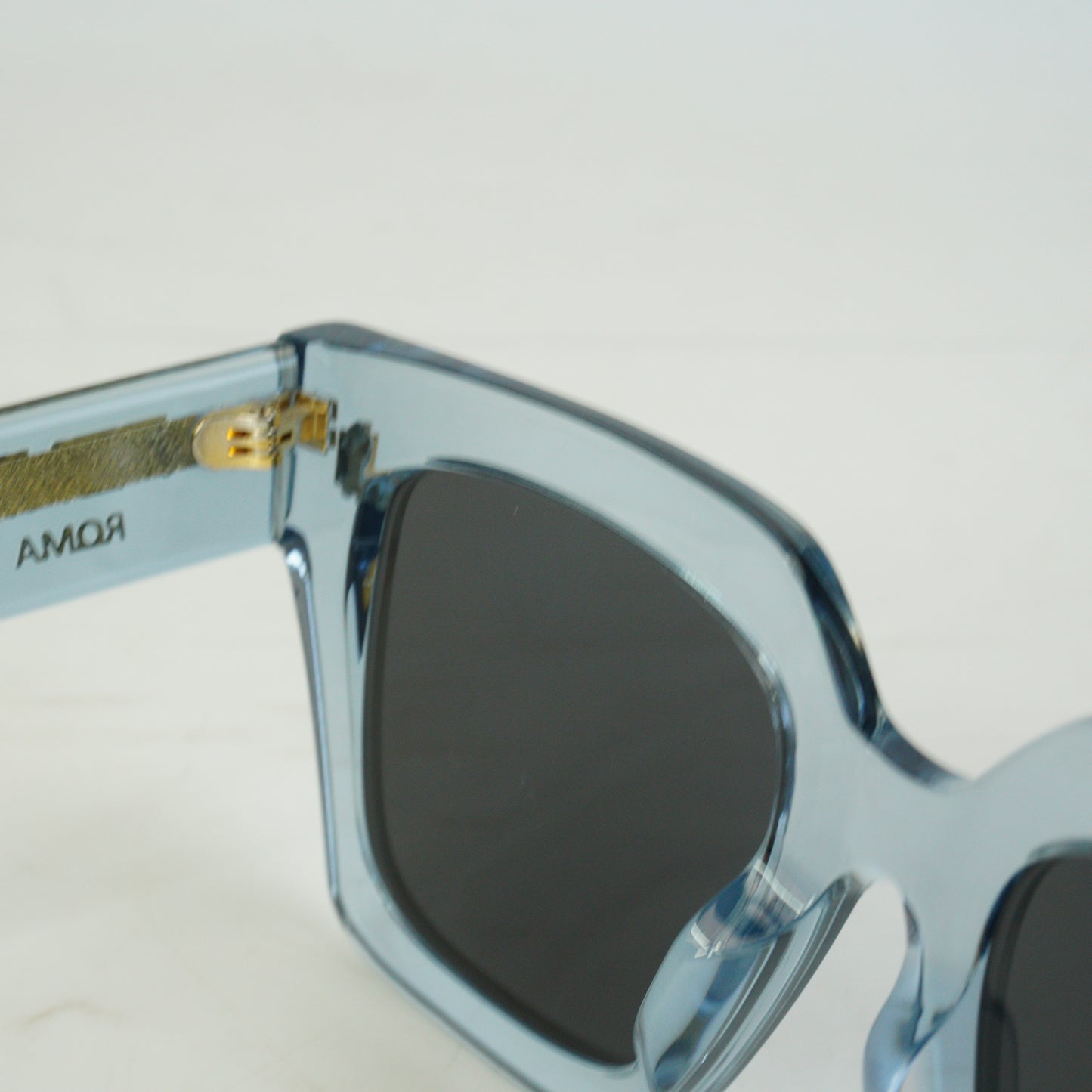 Fendi FE40101F 90A Sunglasses
