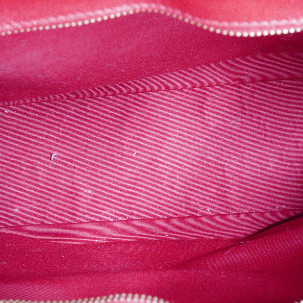 YSL Museum Tote Bag Red Large GHW