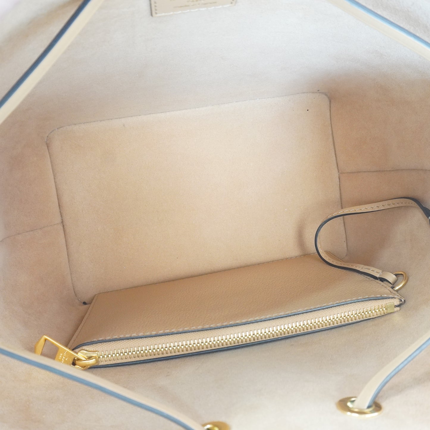 Louis Vuitton Neonoe Empriente
