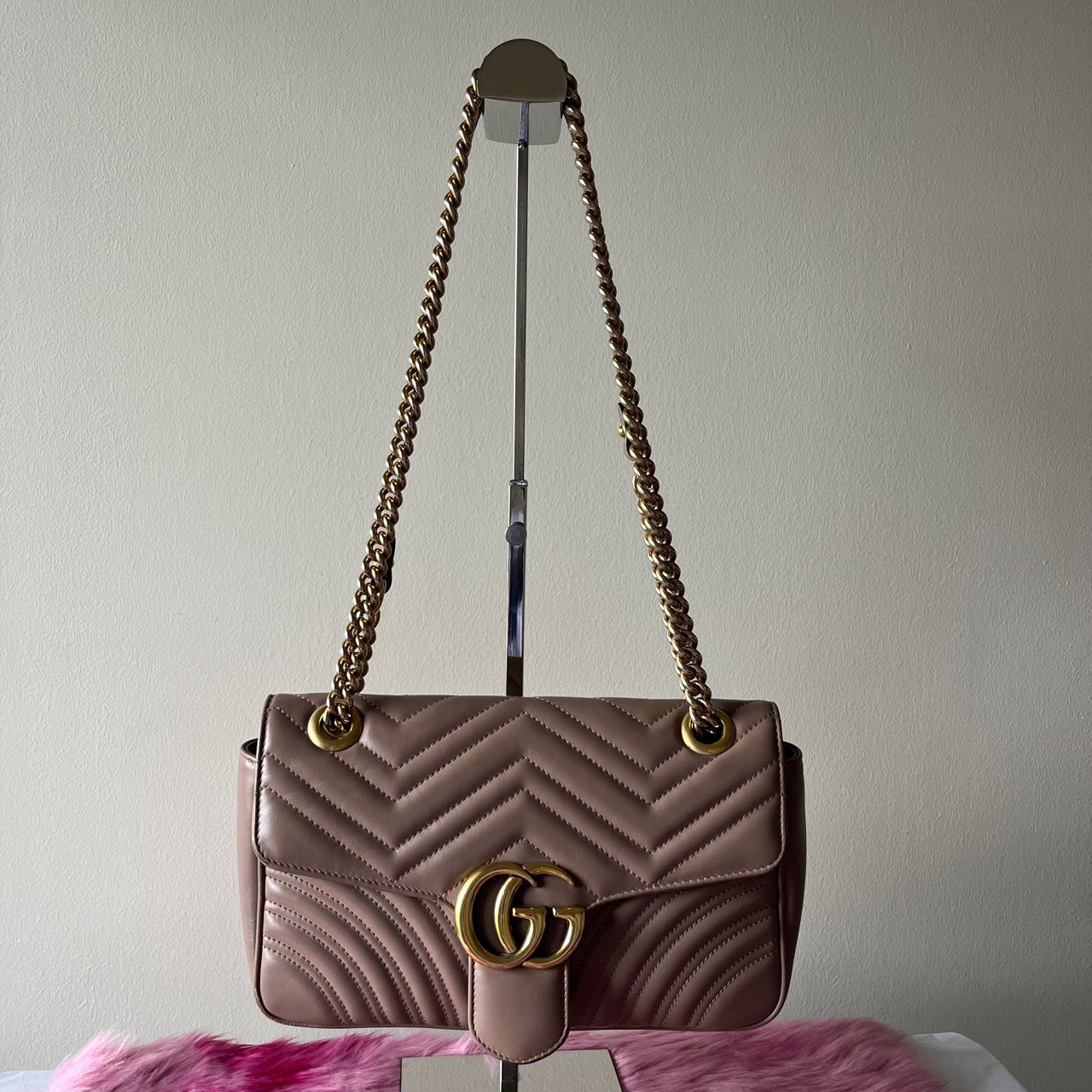 Gucci Marmont Small Tan β 5"H x 9.5"L x 3"W