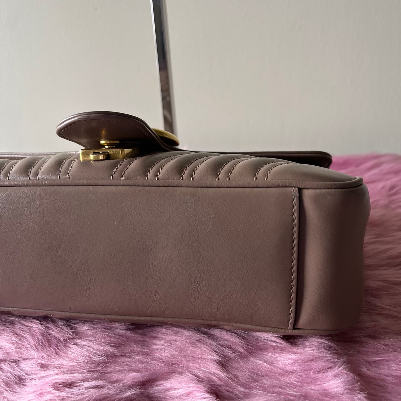 Gucci Marmont Small Tan β 5"H x 9.5"L x 3"W