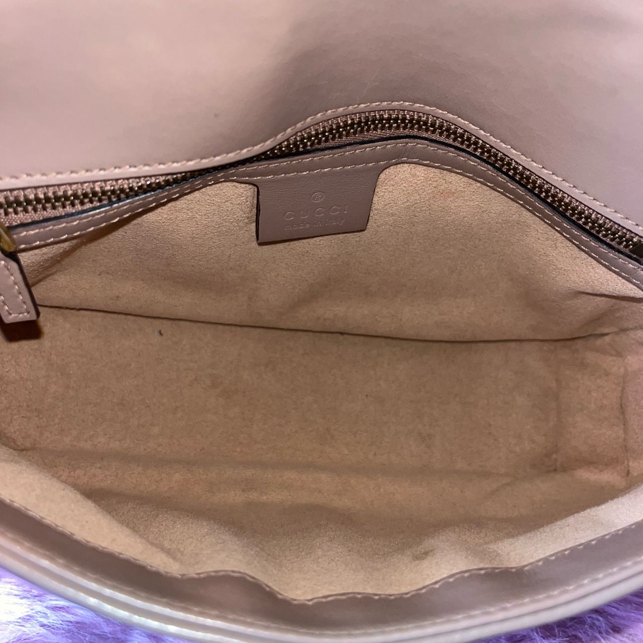 Gucci Marmont Small Tan β 5"H x 9.5"L x 3"W