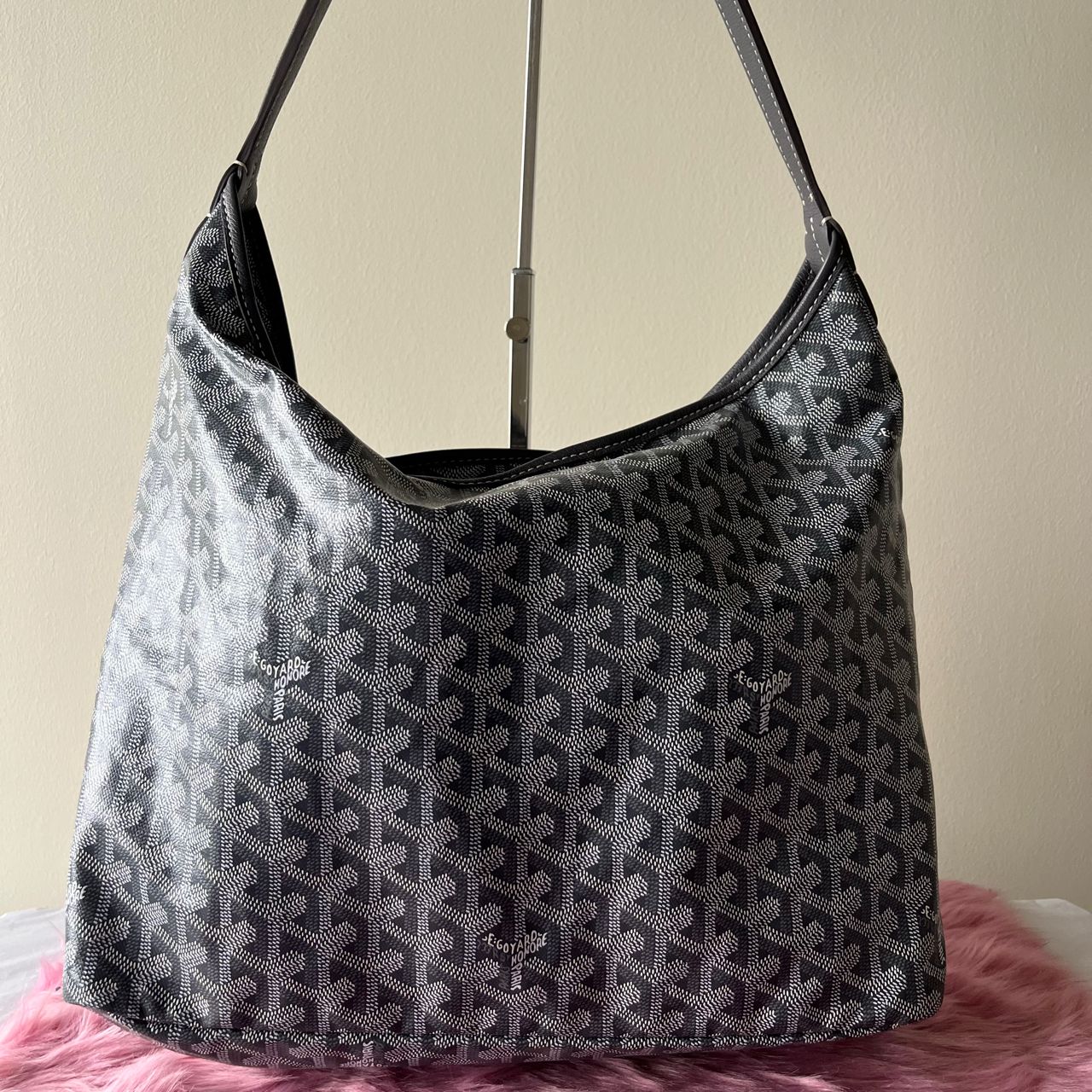 Goyard Bohème Shoulder Bag Gray – 11"H x 15"L x 5"W