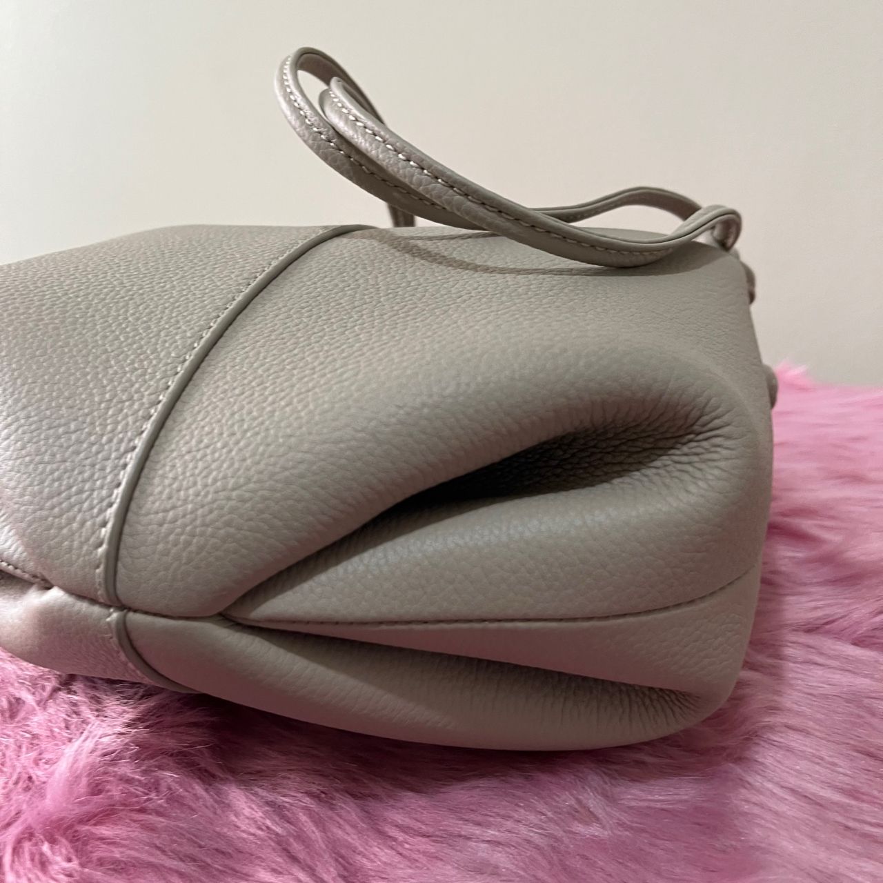 Polène Beri Taupe – 7.5"H x 9.4"L x 3.5"W