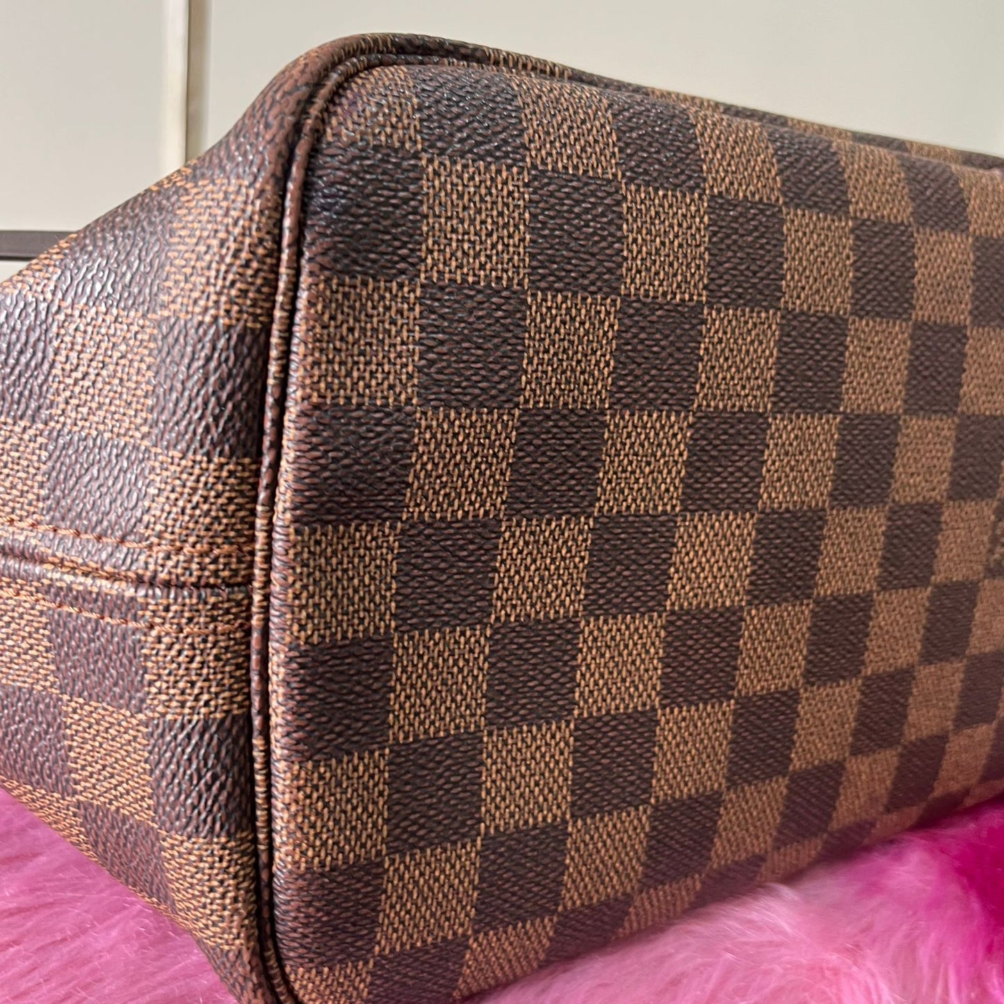 Louis Vuitton Neverfull MM Damier Ebene β 13"H x 15.7"L x 7.9"W