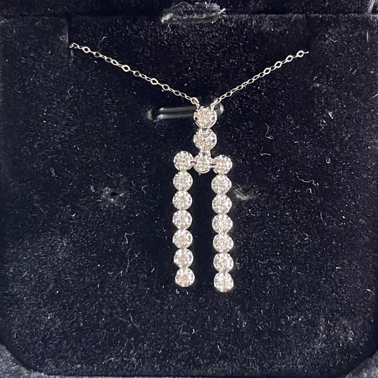 ROUND BRILLIANT DIAMOND CASCADE PENDANT NECKLACE