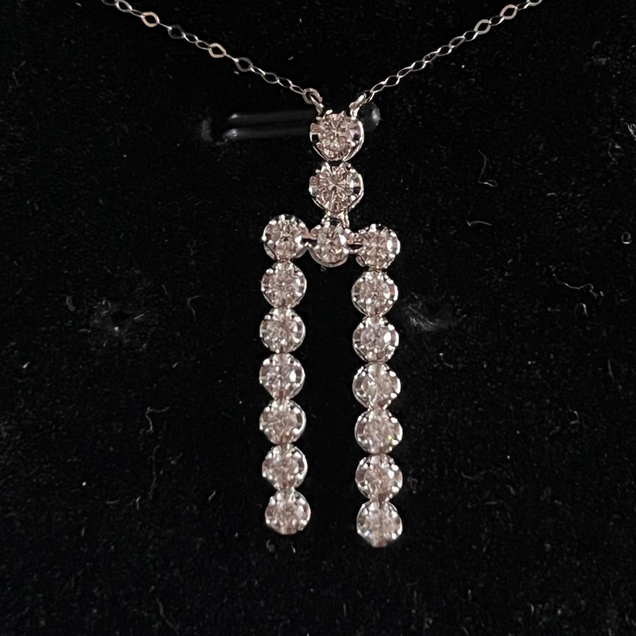 ROUND BRILLIANT DIAMOND CASCADE PENDANT NECKLACE