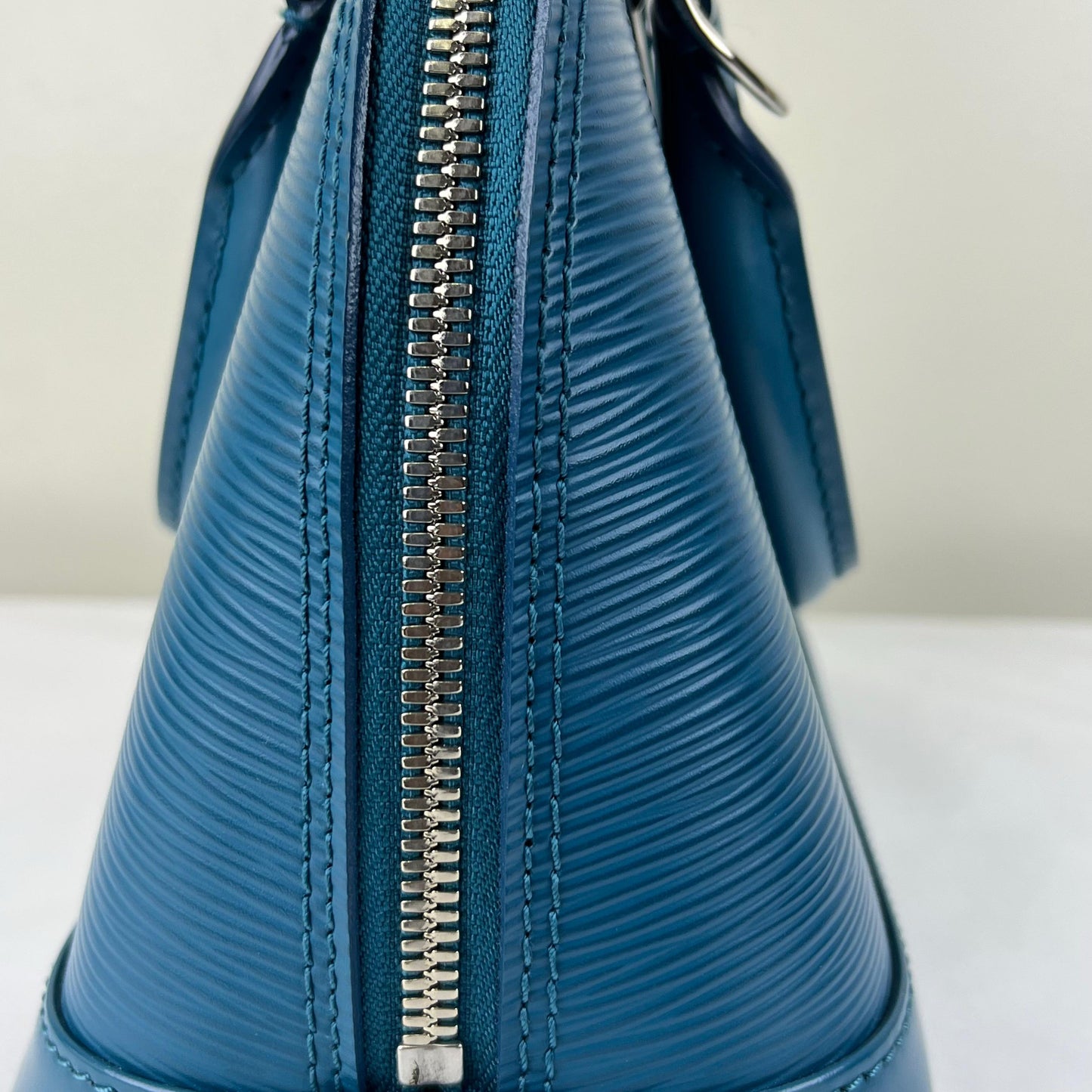 Louis Vuitton Alma BB Epi Teal β 6.7"H x 9.8"L x 4.7"W