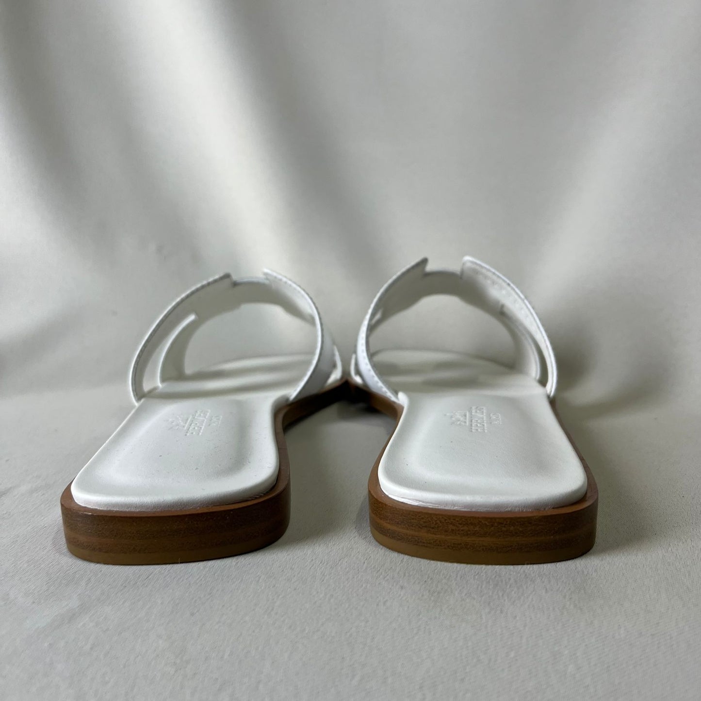 Hermes Oran White 35.5