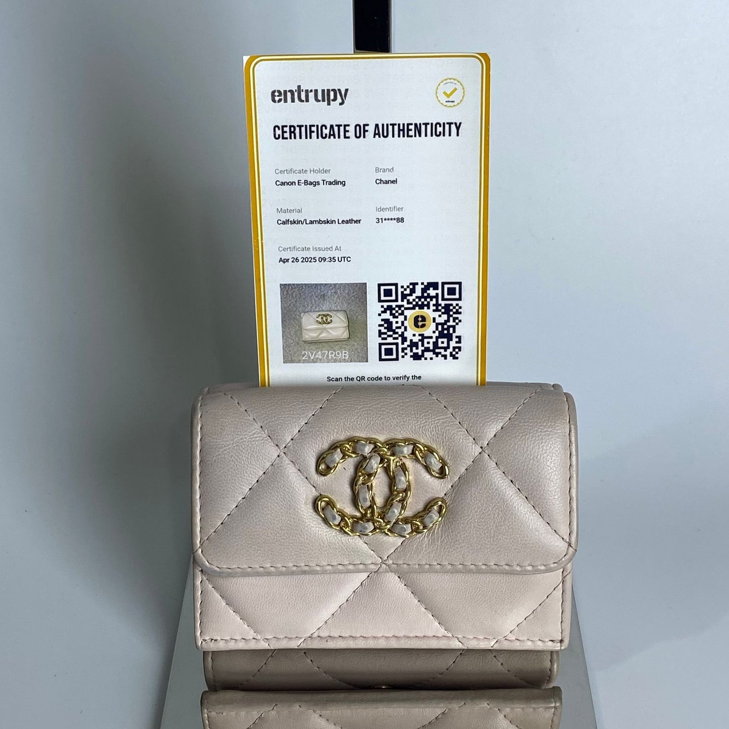 Chanel C19 Small Tri-fold Wallet Pink