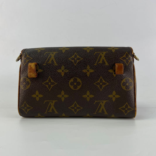 Louis Vuitton Pochette
