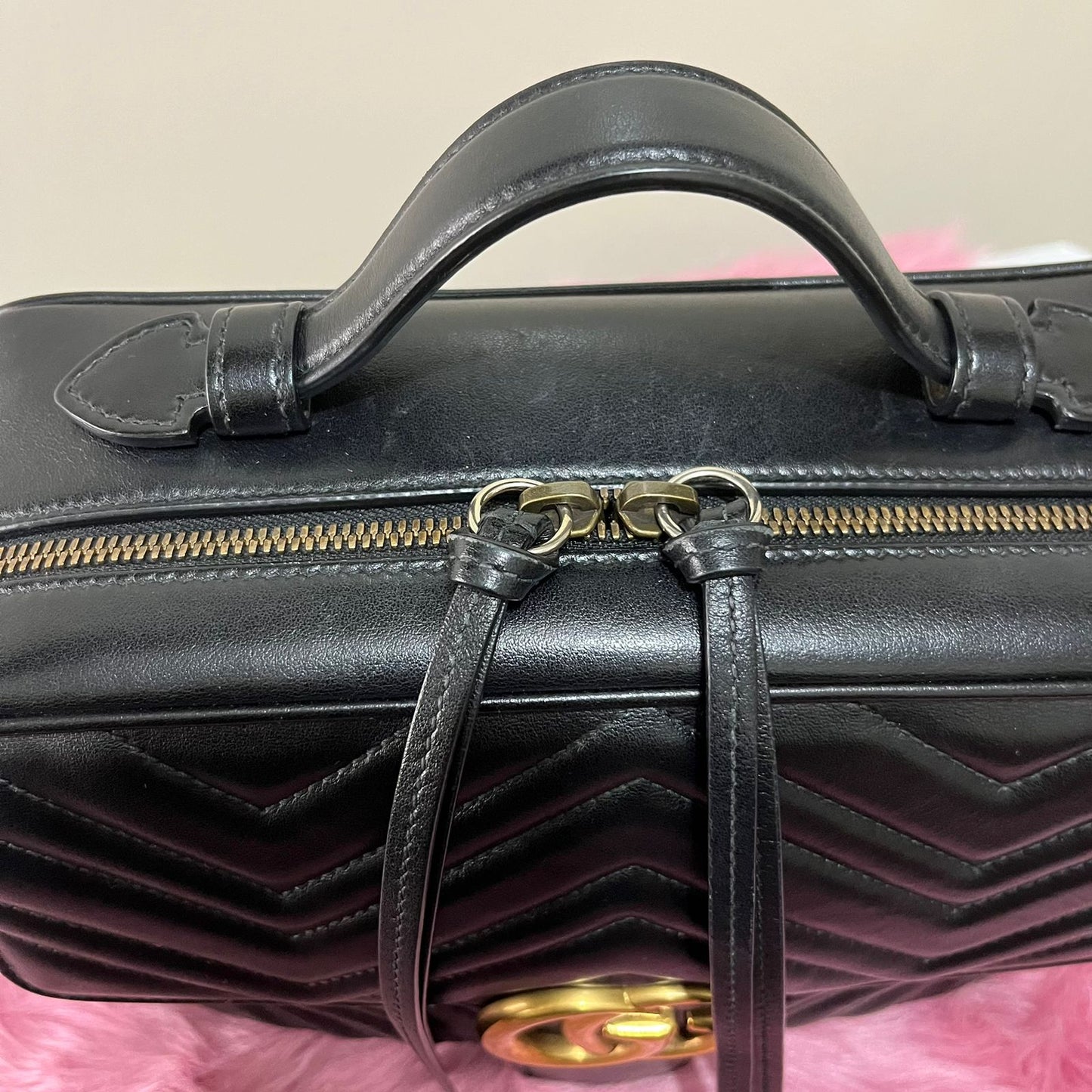 Gucci Marmont Large Black β 7"H x 12"L x 4"W