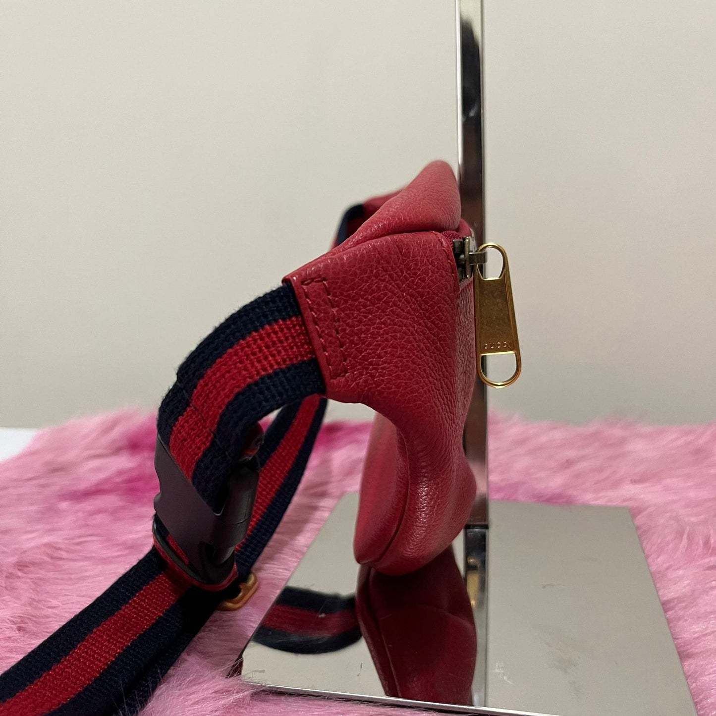 Gucci Beltbag Red – 5"H x 9"L x 3"W