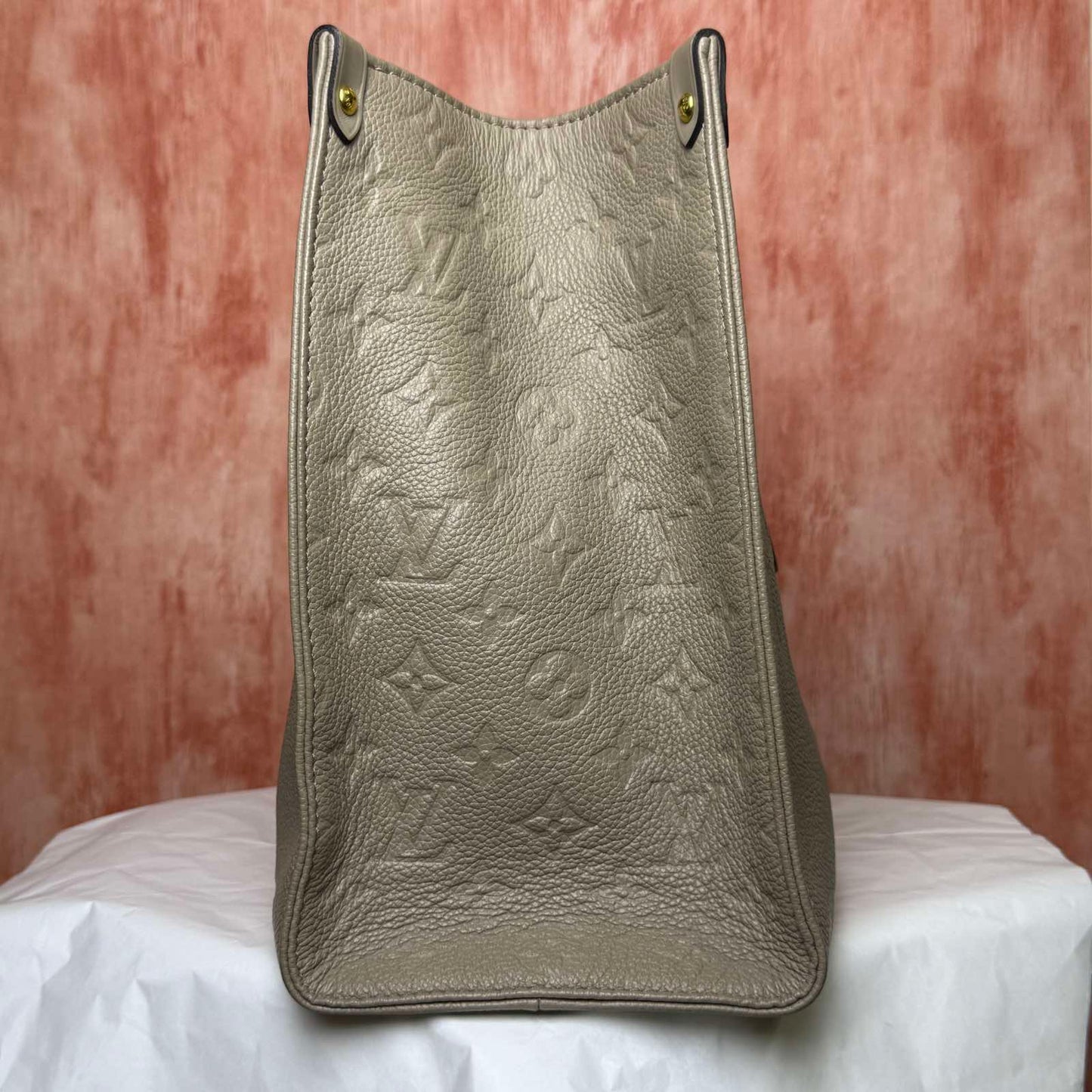 Louis Vuitton On The Go MM I Monogram Empreinte - 13.78"L x 10.63"H x 5.51"W