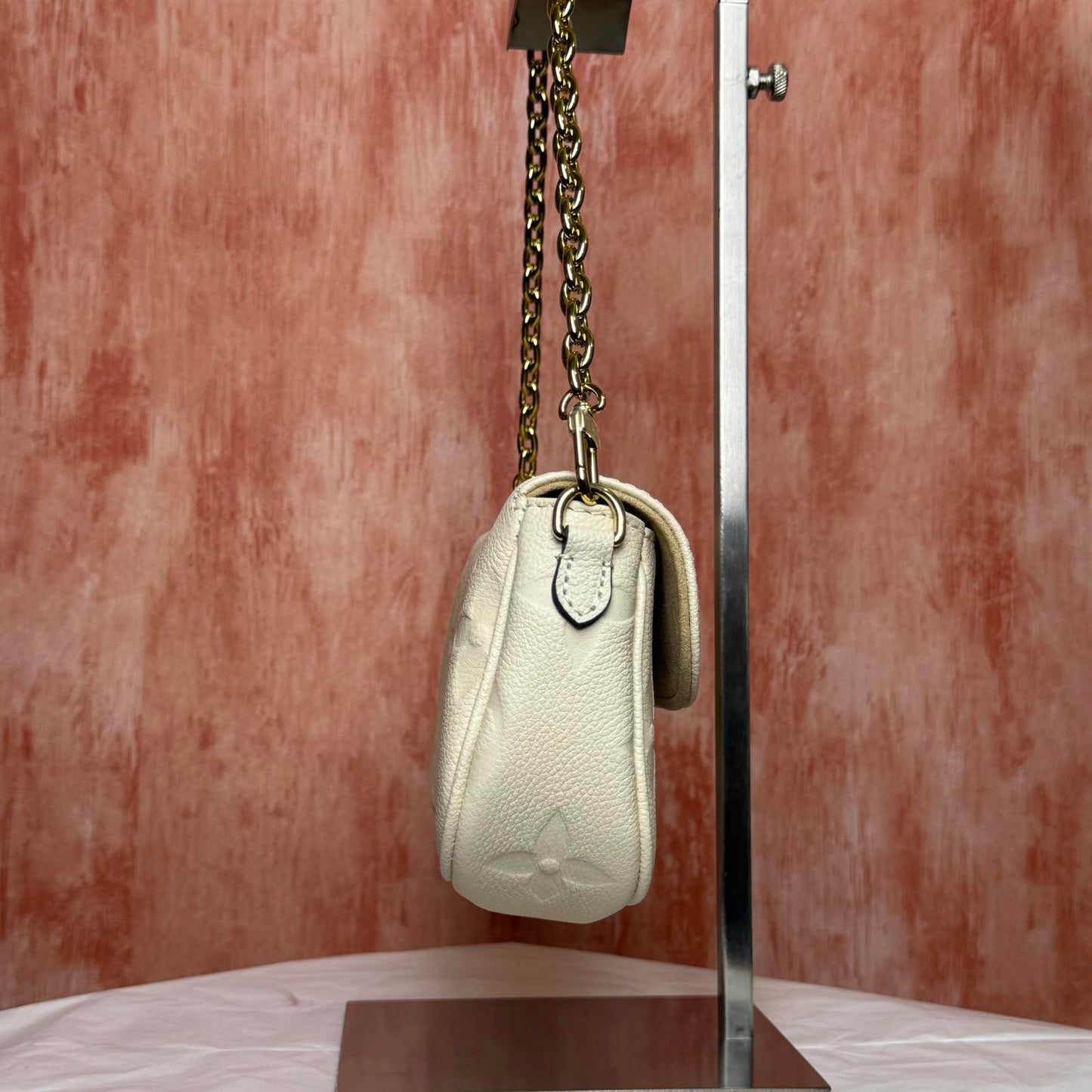 Louis Vuitton Monogram Empreinte - Ivy White 9.25"L x 4.72"H x 1.69"W