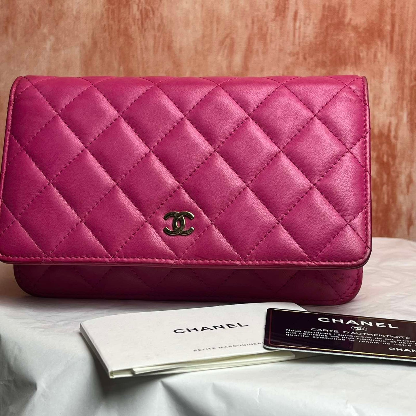 Chanel Classic Wallet On Chain I Lamb-skin - Pink