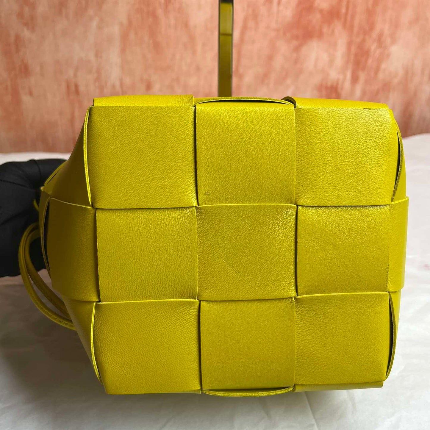 Bottega Veneta Small Cassette Bucket - Yellow