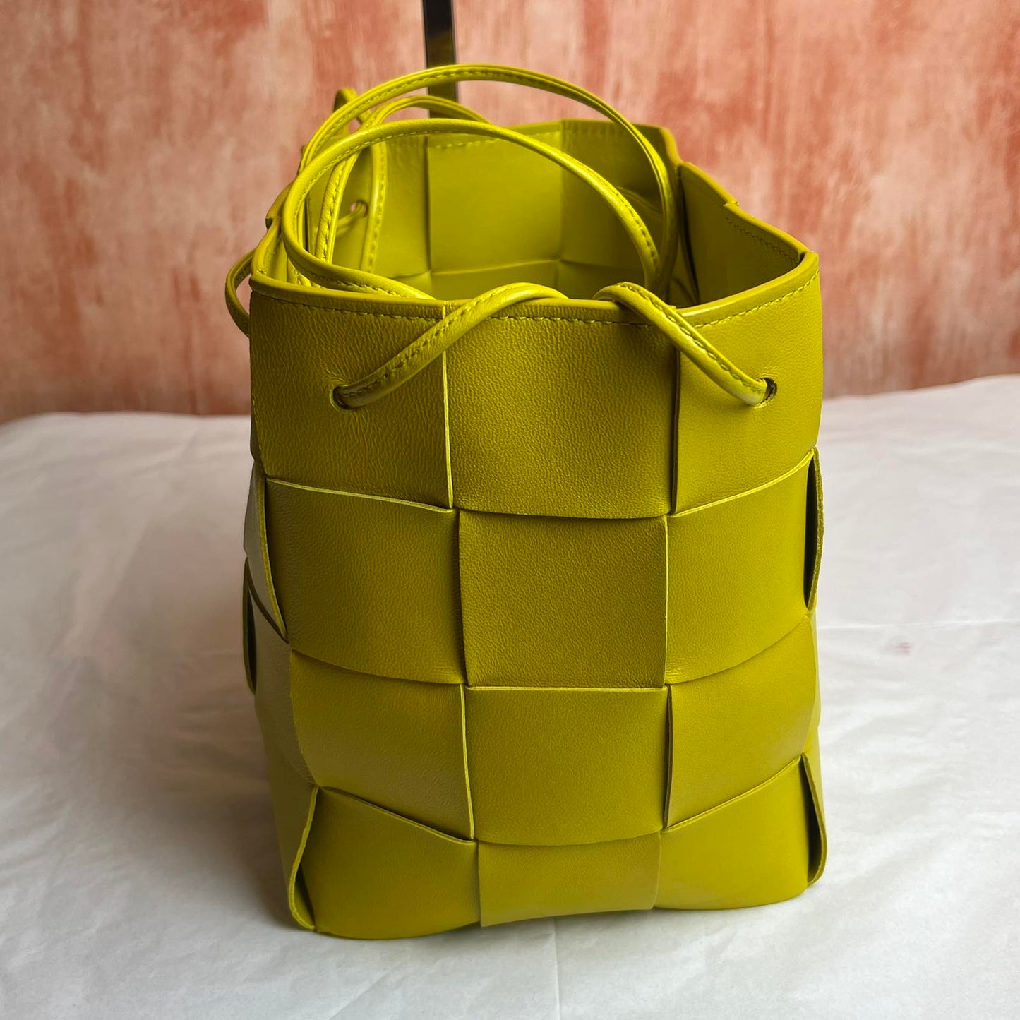 Bottega Veneta Small Cassette Bucket - Yellow