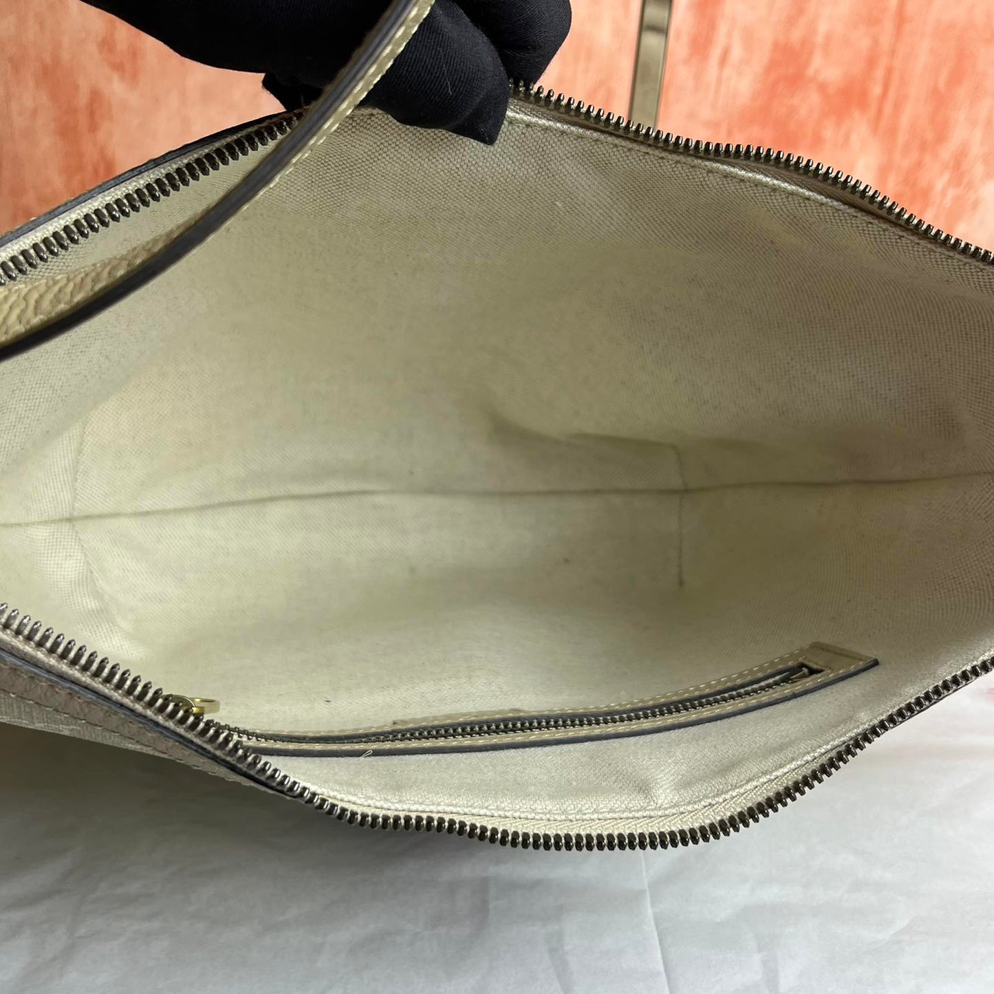 Gucci Ophidia Small Crossbody Bag - Beige and White Canvas