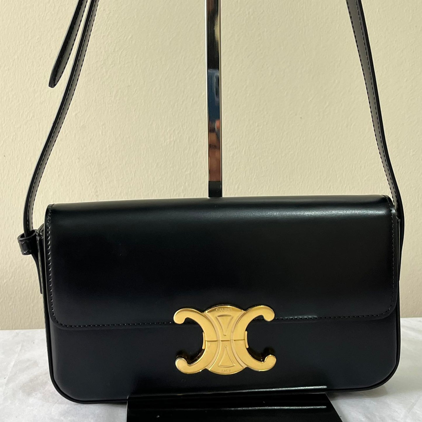 Celine Classic Triomphe Shiny Calfskin β 6"H x 8"L x 2"W